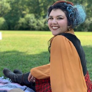 Meet your Posher, Sissy